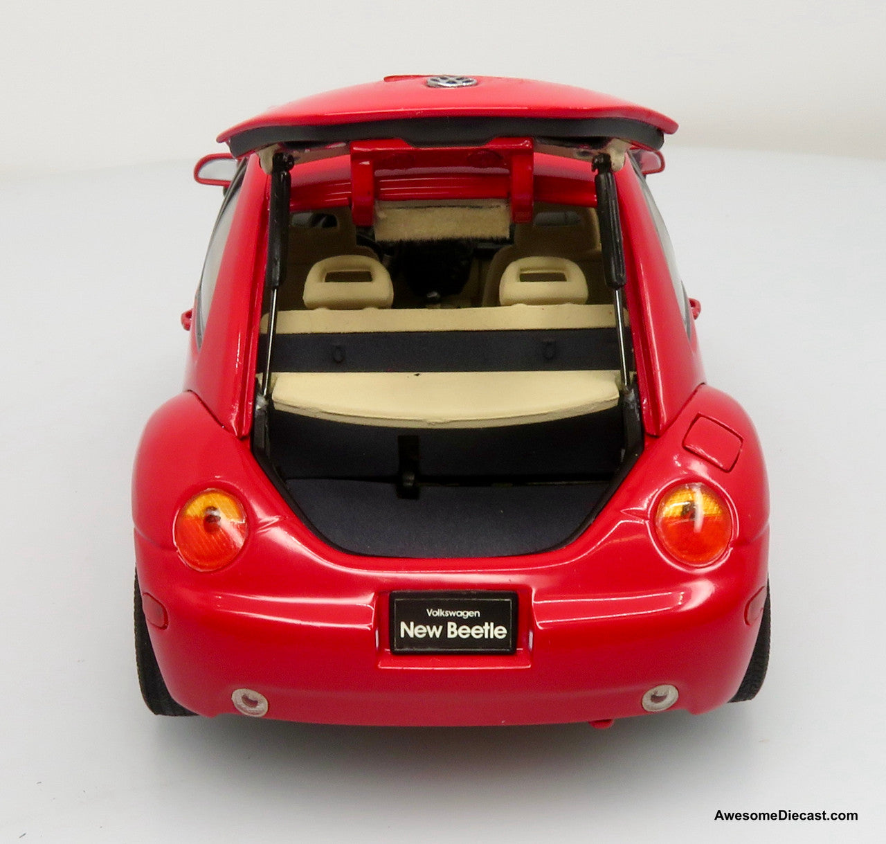 Franklin Mint 1:24 1998 Volkswagen Beetle, Red
