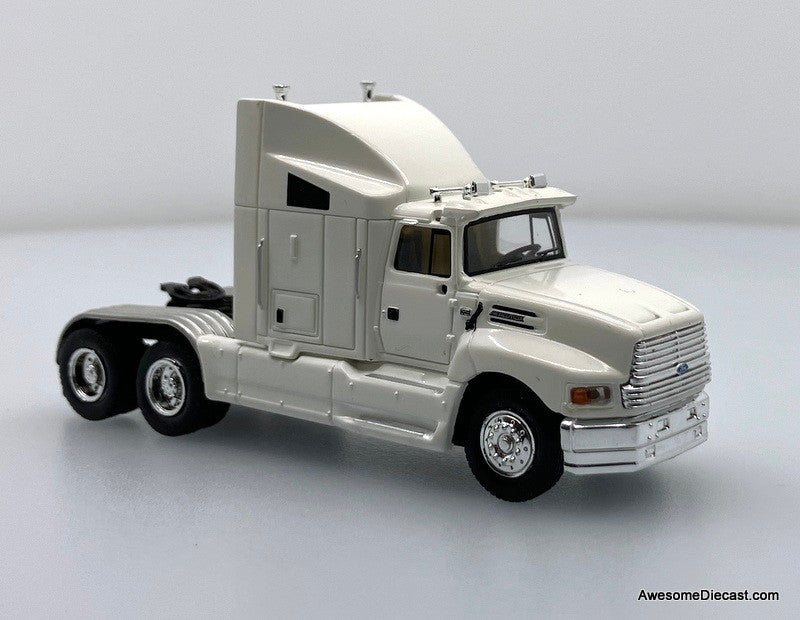 Ford Aeromax Sleeper Tractor, White 1:87 ABS Plastic Model Truck by Brekina