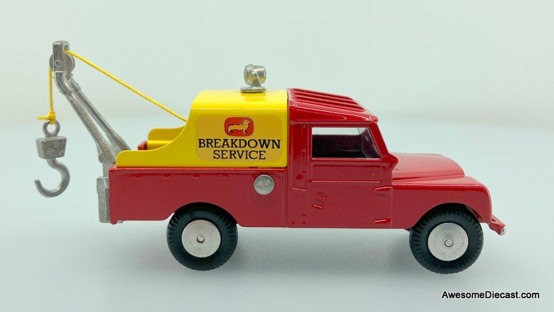 Corgi Re-Creation Land-Rover Breakdown Truck: Corgi Breakdown Service
