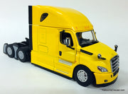 Freightliner Cascadia w/Sleeper Tractor, Yellow 1:50 Diecast Model Truck by Diecast Masters