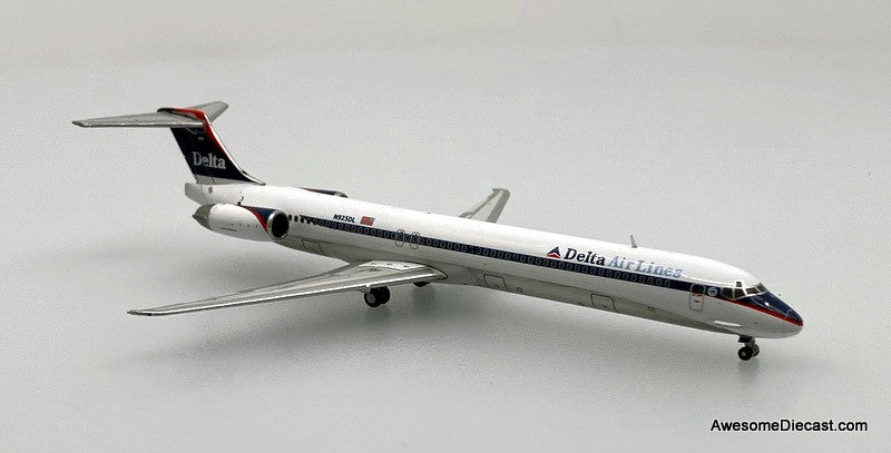 McDonnell Douglas MD-88: Delta Airlines (Reg #N925DL) Interim Livery 1:400 Diecast Model Plane by Gemini Jets