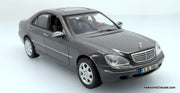Maisto 1:43 Mercedes Benz S Class 1998