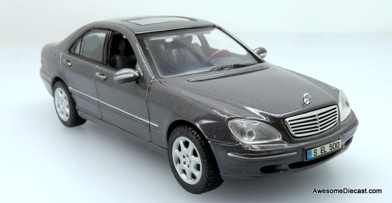 Maisto 1:43 Mercedes Benz S Class 1998