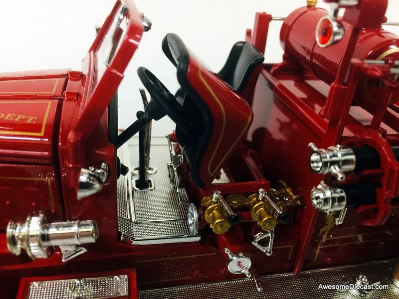 1935 Mack Type 75BX Fire Truck: Hanover Fire Department 1:24 Diecast Model Fire Engine by Signature models