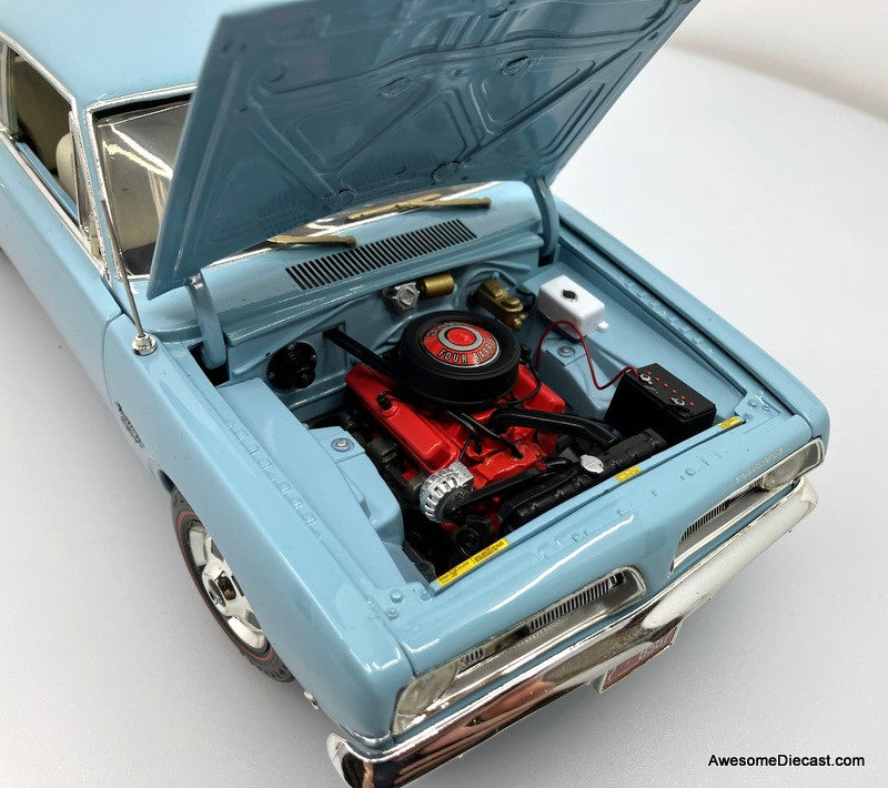 1968 Plymouth Barracuda, Hawaiian Blue 1:18 Diecast Model Car by Highway 61