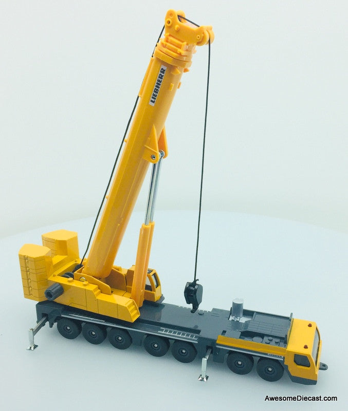 SIKU 1:87 Mobile Heavy Lift Crane: Liebherr Group