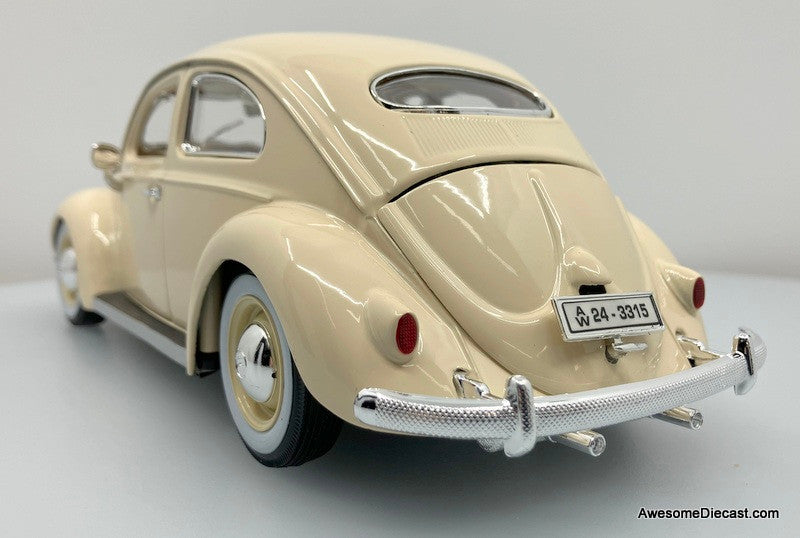 Maisto 1:18 1955 Volkswagen Beetle, Ivory