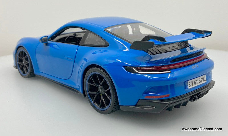 Porsche 911 GT3, Blue 1:18 Diecast Model Car by Maisto