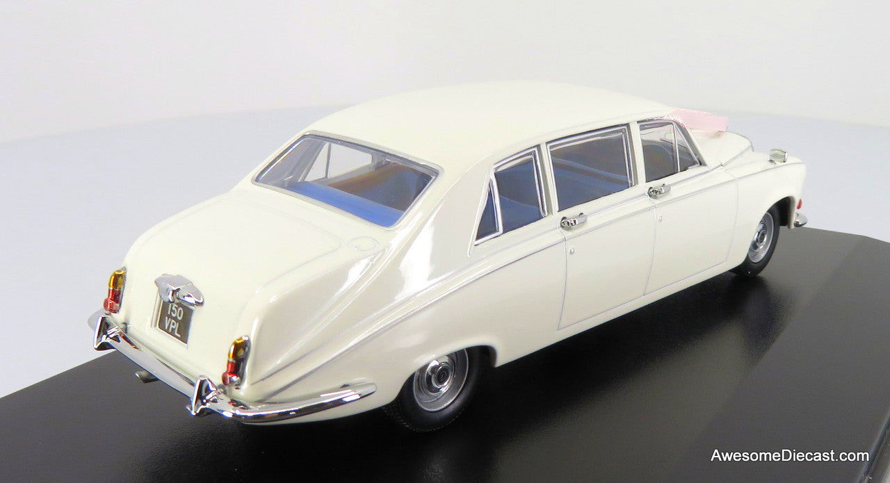 1968 Daimler DS420 Wedding Car - White 1:43 Diecast Model by Oxford