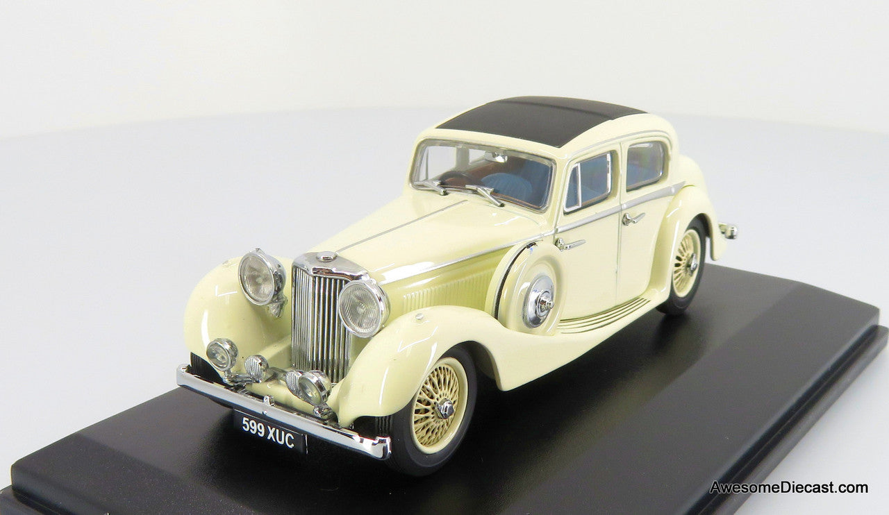 1938 Jaguar SS 2.5 Saloon - Cream 1:43 Diecast Model Car by Oxford Diecast