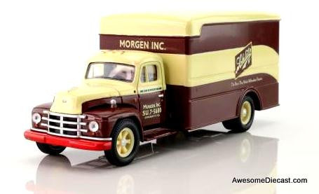 Corgi 1:50 Diamond T620 Box Van: Schlitz, Brown/Cream