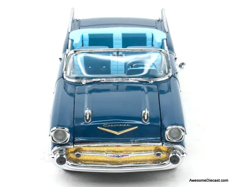 1957 Chevrolet Bel Air - Blue Convertible 1:24 Diecast Model by Danbury Mint
