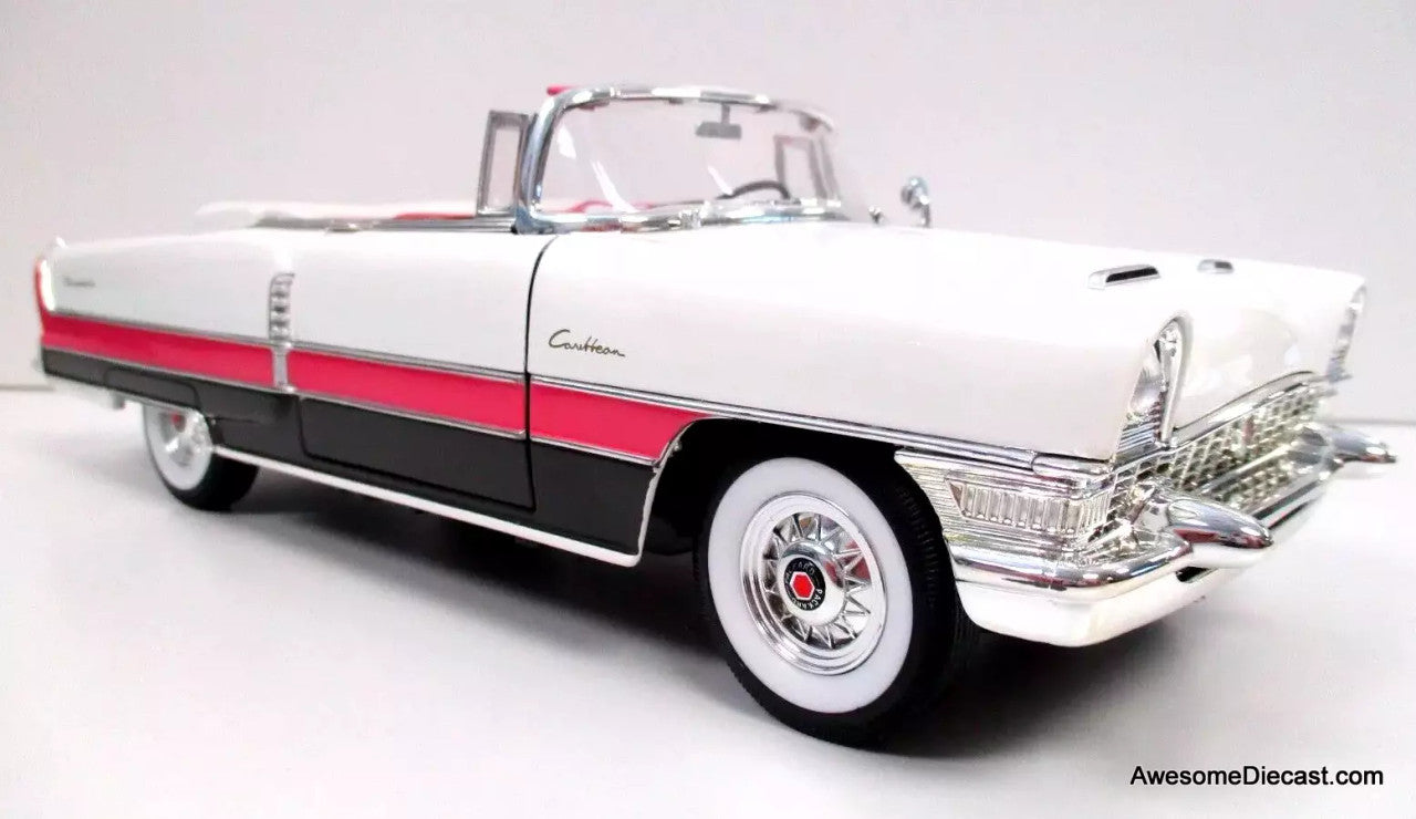 Road Signature 1:18 1955 Packard Caribbean, White/Pink